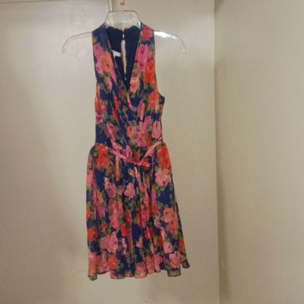Boston proper floral flowy mini dress size 6